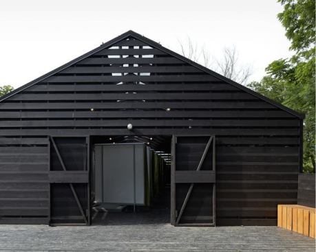 Exterior%2c+day.