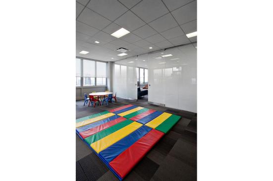 Partition wall and doors in ViviGraphix Gradiance glass with Scatter interlayer and Standard finish at Gracie Mews Pool & Health Club, New York, New York