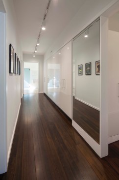 Dressing+Hall