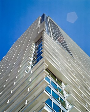 三菱地所レジデンス(MITSUBISHI JISHO RESIDENCE CO.,LTD.)・三菱地所設計(Mitsubishi Jisho Sekkei Inc)・鹿島建設(KAJIMA CORPORATION)