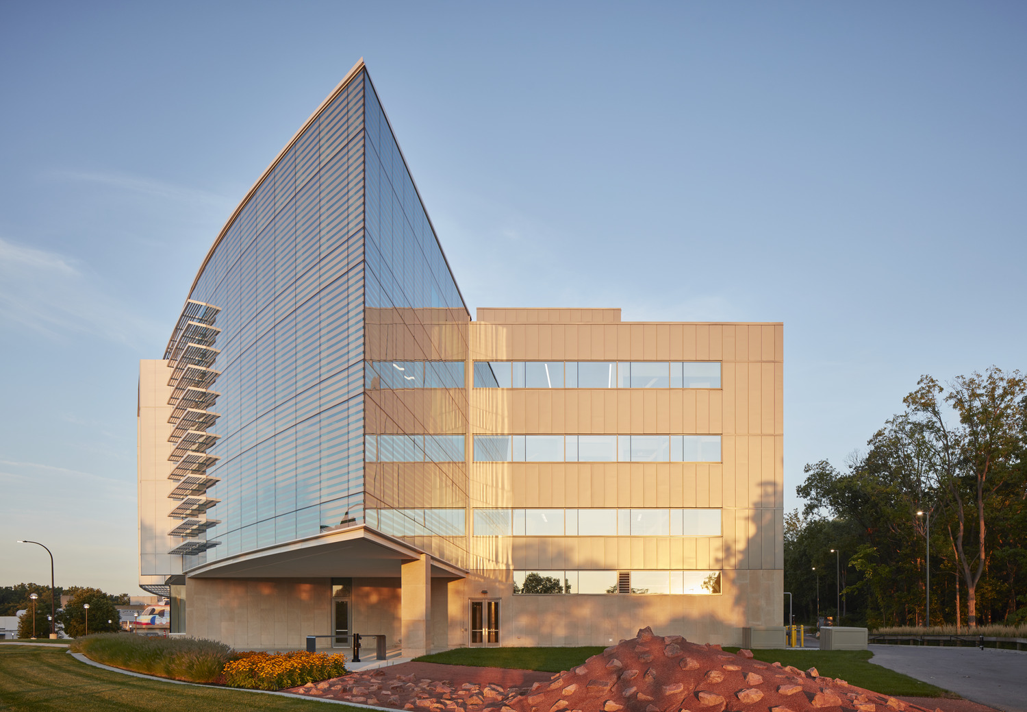 Performance Ford Building Ford Motor Company Robotics Building - Architect Magazine