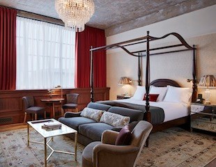 Customized+for+Soho+House+Chicago%2c+Wausau%e2%80%99s+3250i+INvent+Retro%e2%84%a2+XLT+Series+historical+windows+simulate+the+look+of+original%2c+turn-of-the-century+steel+windows%e2%80%99+true+divided+lites+with+a+narrow%2c+exterior+face+in+cove+profiles.