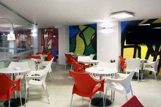 Hotel Howard Johnson - DIN interiorismo