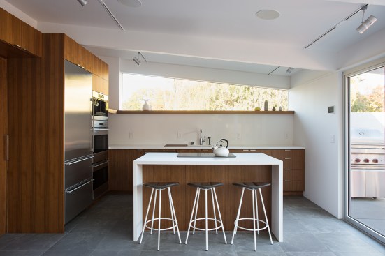 Truly Open Eichler House by Klopf Architecture