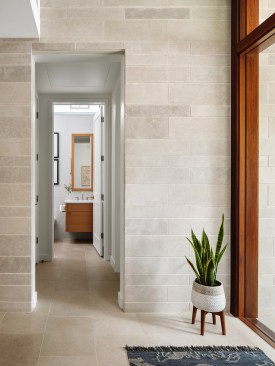 Entry View