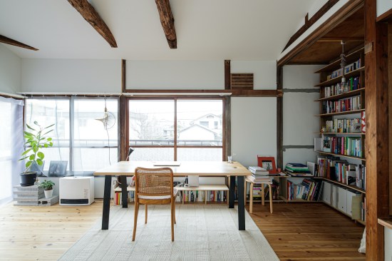 Bright workspace on the 2nd floor