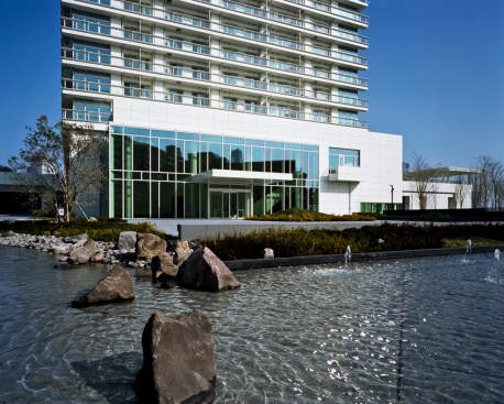 三菱地所レジデンス(MITSUBISHI JISHO RESIDENCE CO.,LTD.)・三菱地所設計(Mitsubishi Jisho Sekkei Inc)・鹿島建設(KAJIMA CORPORATION)