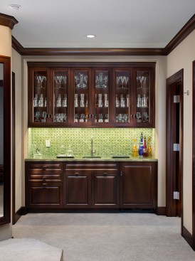 Men's refreshment bar
