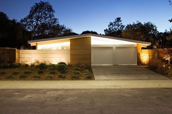 Truly Open Eichler House by Klopf Architecture