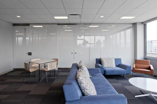 Partition wall and doors in ViviGraphix Gradiance glass with Scatter interlayer and Standard finish at Gracie Mews Pool & Health Club, New York, New York