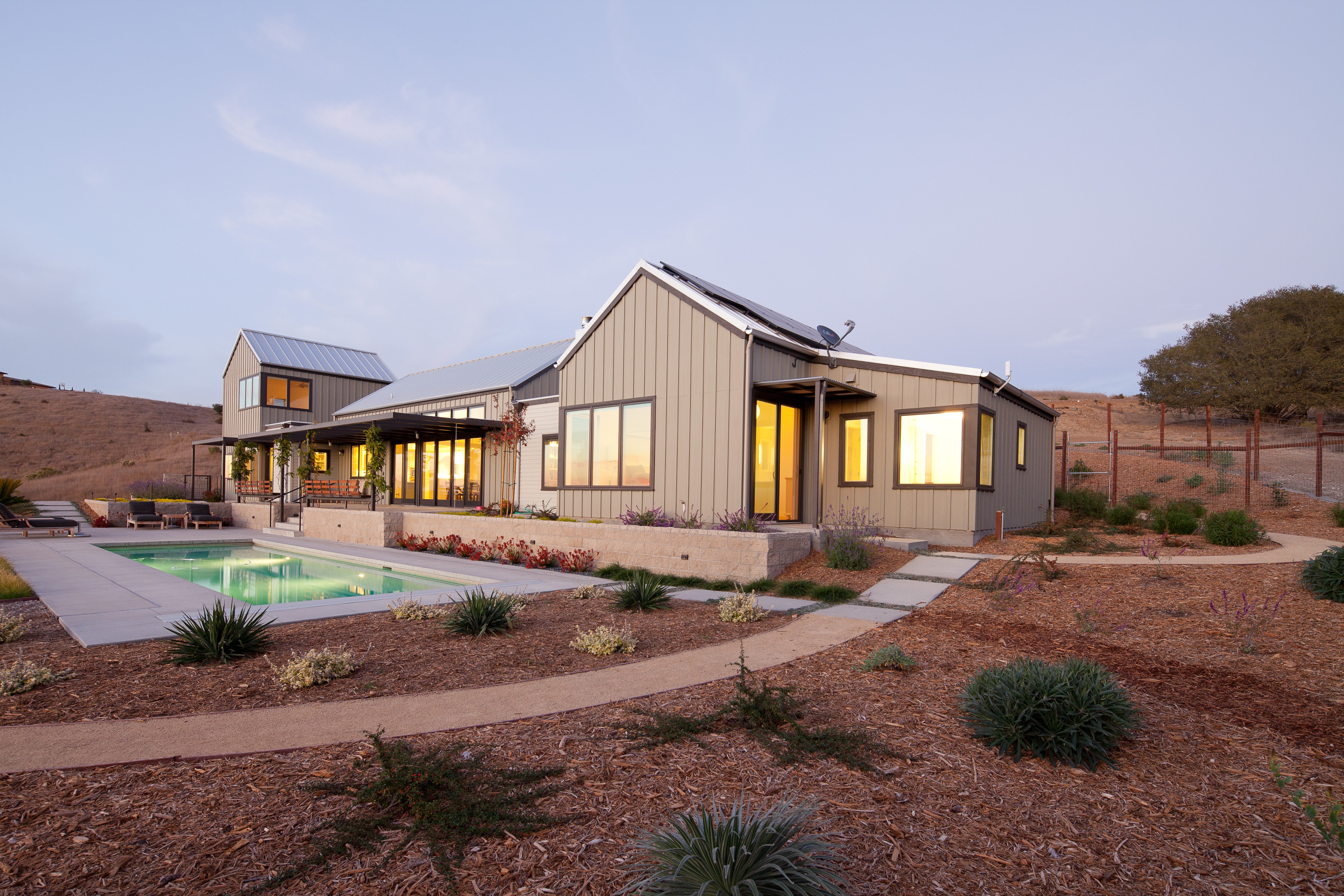 Arroyo Grande Modern Farmhouse - Architect Magazine