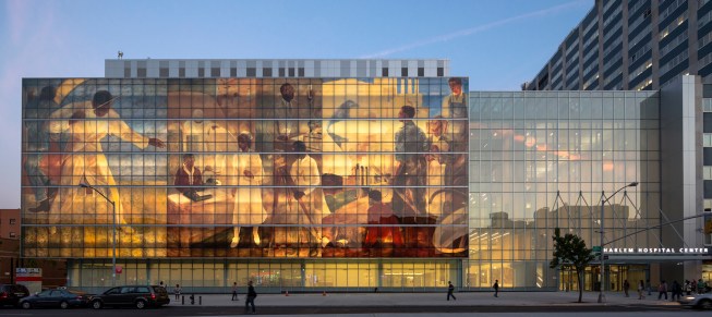 The Harlem Hospital Center project, which Travis designed with HOK