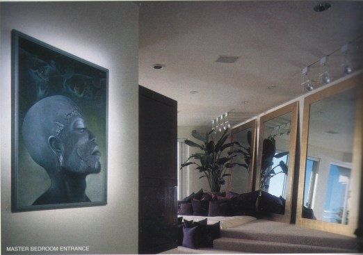 The sunken bed of Wesley Snipes