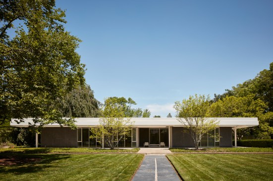 Eero Saarinen's Miller House