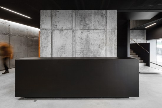 First-floor lobby and reception