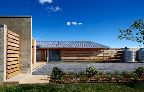 O'Dell Residence_North Face-Entry_Summer-2014