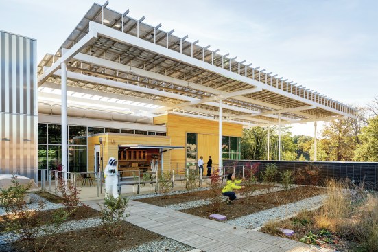 2021 AIA COTE Top Ten Awards winner the Kendeda Building for Innovative Sustainable Design at the Georgia Institute of Technology, Atlanta, designed by Lord Aeck Sargent in collaboration with The Miller Hull Partnership. The certified Living Building brings together classrooms, a student commons, a maker's space, and rooftop aviary near the center of Georgia Tech's campus.