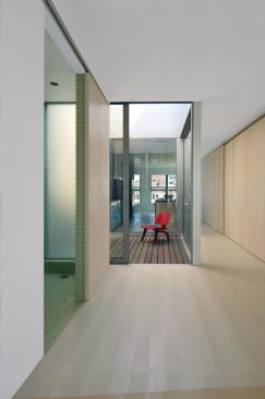 The Davol Loft in Boston combines two existing apartments into one.