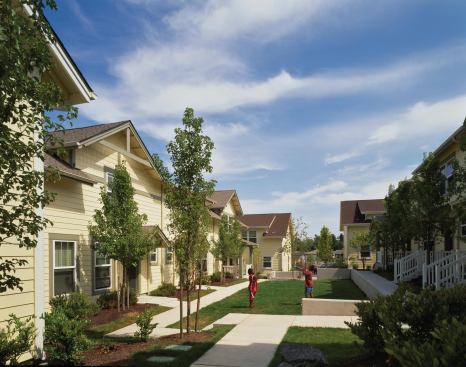 Common green spaces foster a sense of community. They’re planted entirely with native drought-resistant species and drought-resistant turf. 