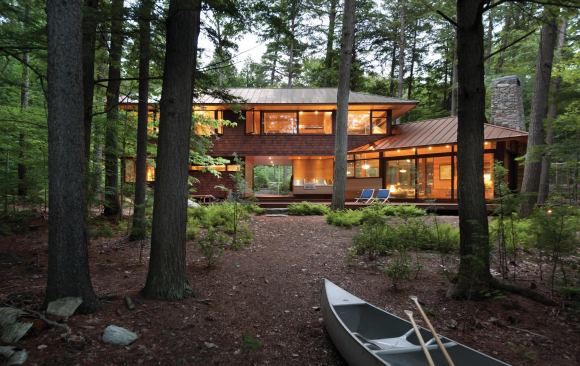 The objective was to create a second building that was close enough so that families could be near each other, yet have sufficient privacy.