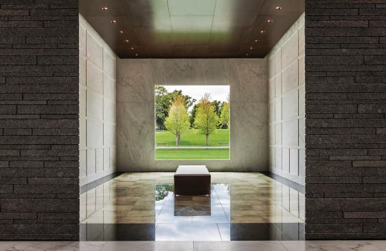 Garden view room.