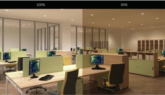 Side-by-side comparison of the same space using Color Curve Dimming technology at 100% output (left) and 50% output (right).