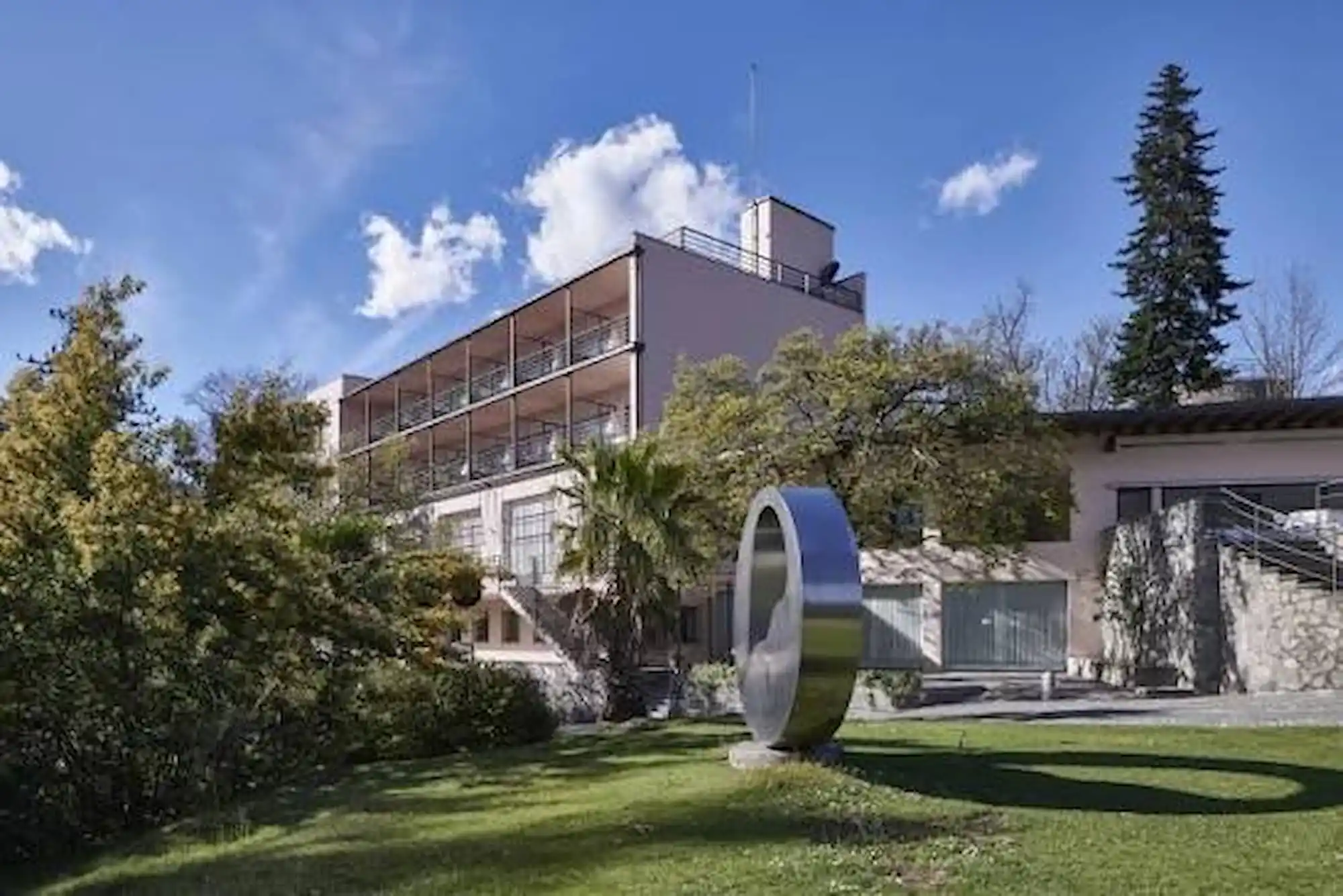 Monte Veritá: Ütopik Bir Deneyimden Modernist Bir Otele Dönüşüm